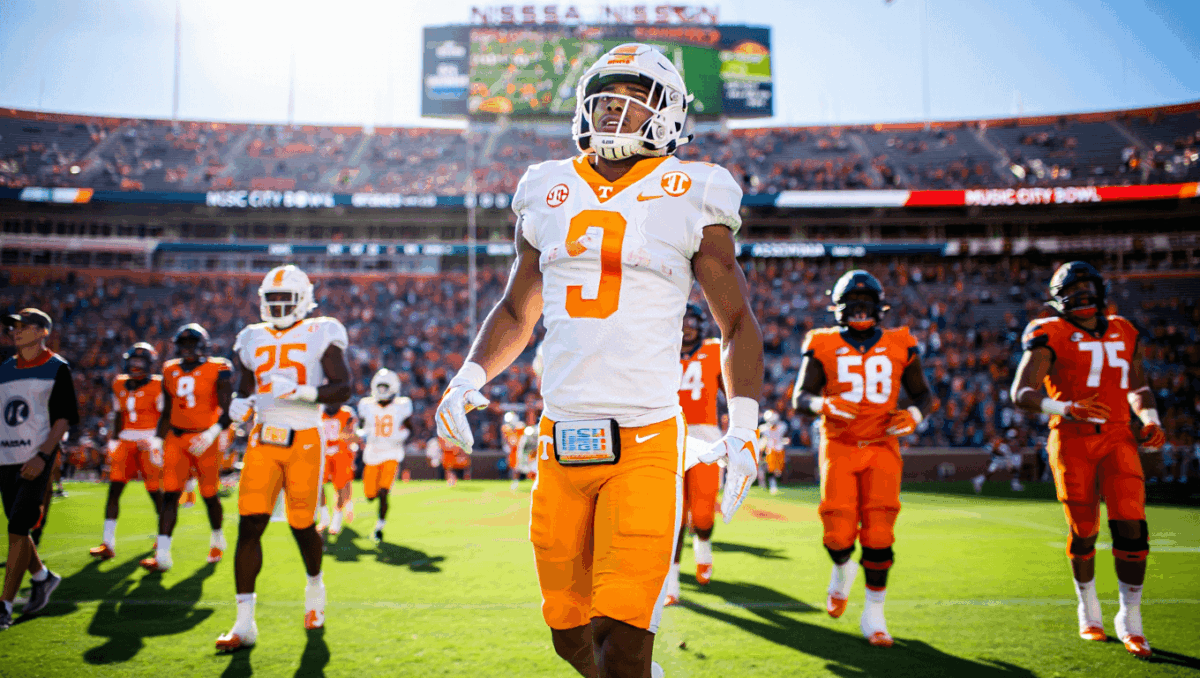 Tennessee faces Illinois in Music City Bowl tonight as both teams seek bowl victory