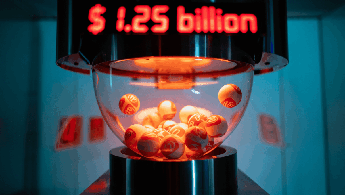 Lotto jackpot soars to $1.25B after no winner last night, second-largest Powerball in history
