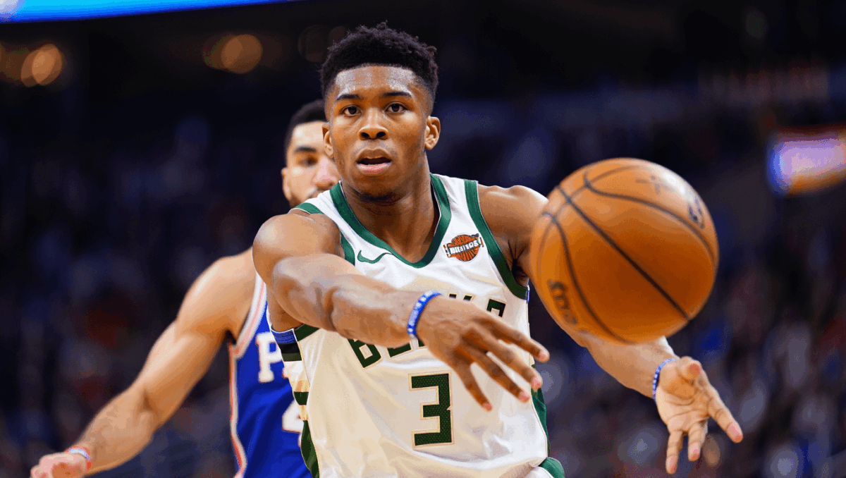Kevin Porter Jr. returns with 20 points, 9 assists but Bucks fall to 76ers 116-101 last night