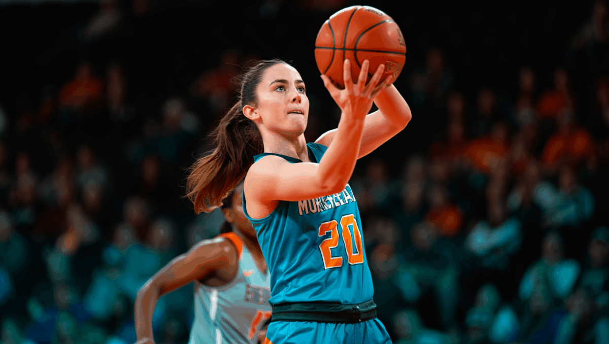 Morehead State faces No. 19 Notre Dame in ACC showdown last night as Katie Dike leads Eagles quest for upset