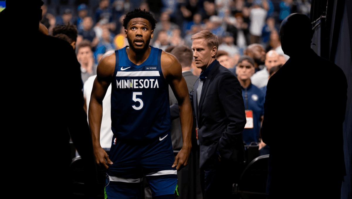 Anthony Edwards listed questionable for Grizzlies matchup tonight with right foot soreness