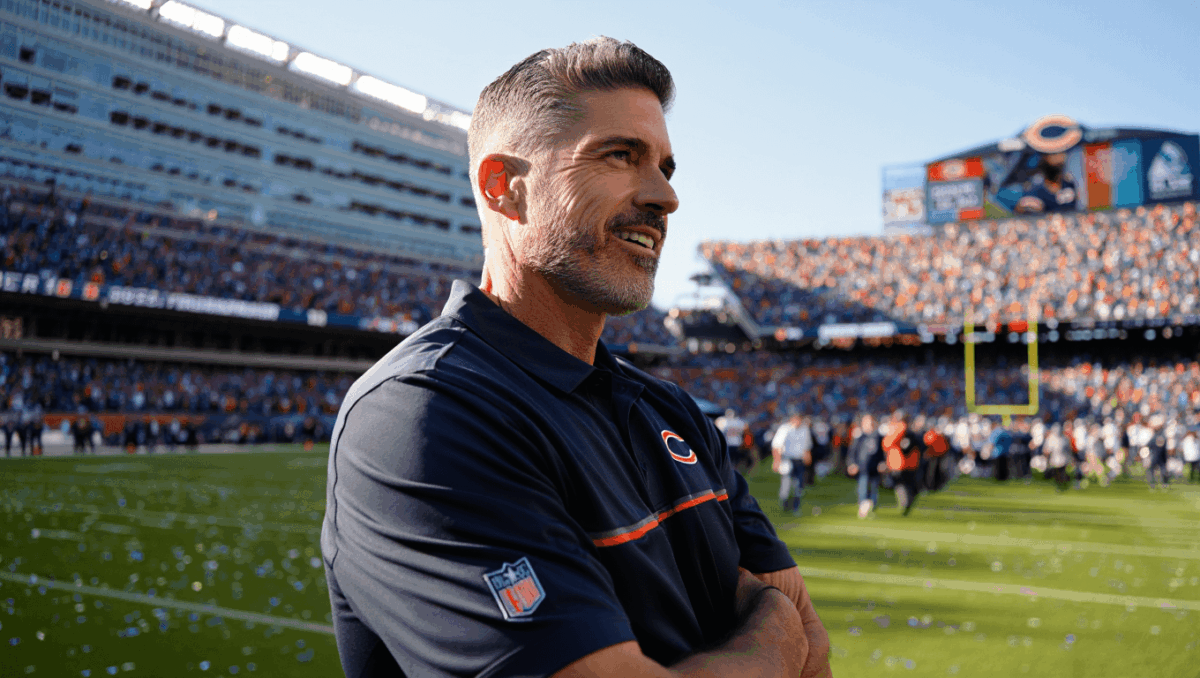 Chicago Bears clinch NFC North title in Ben Johnson's first season as coach, lock in playoff spot