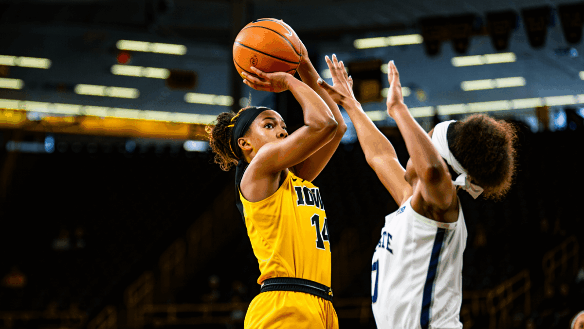 Penn State faces No. 14 Iowa in Big Ten women's basketball showdown, Hawkeyes aim for 8th straight home win