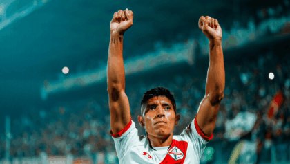 LDU Quito faces Emelec in Copa Ecuador semi-final 2nd leg, leading 2-1 from first game