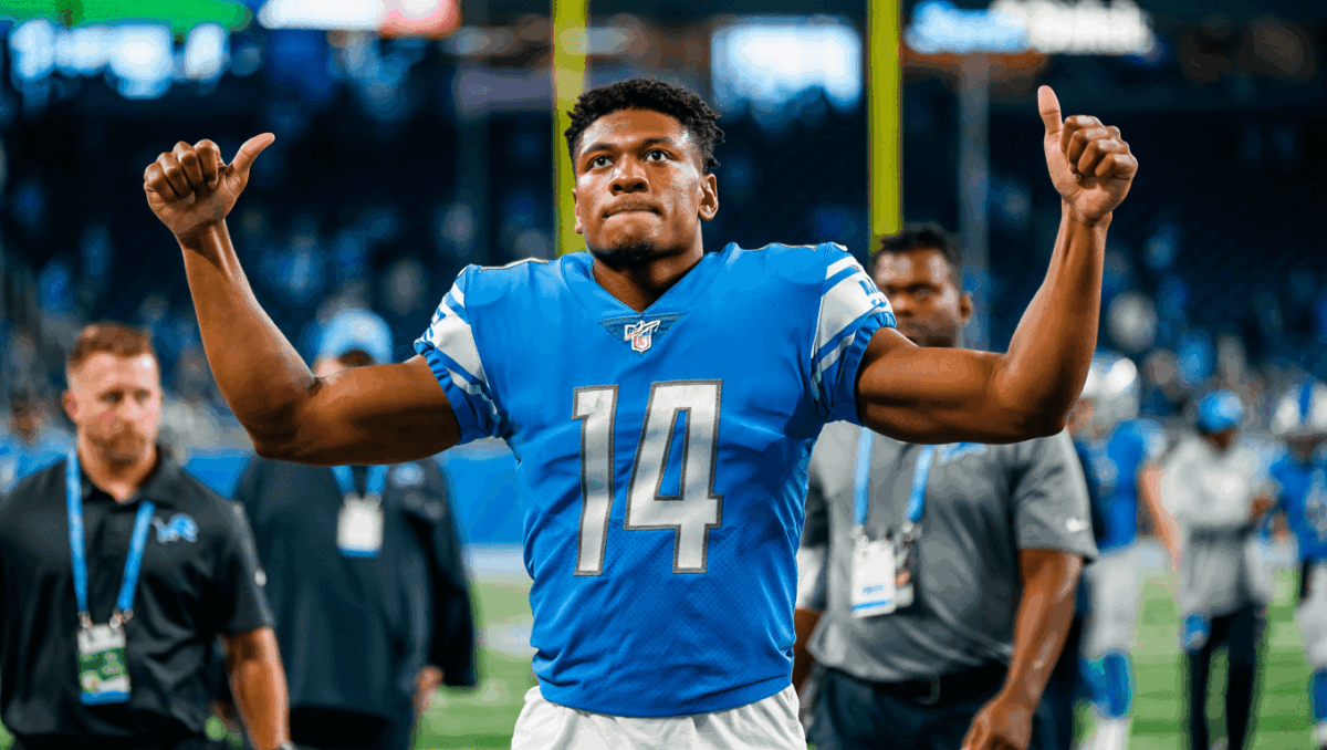 Amon Ra St Brown confirms he's playing tonight vs Cowboys despite ankle injury