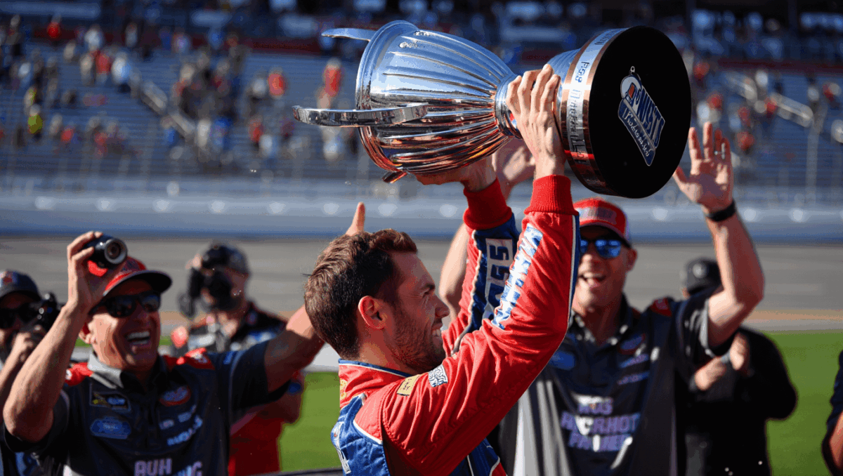 NASCAR Cup Series crowns Kyle Larson 2025 champion as teams prepare for major manufacturer switch in 2026