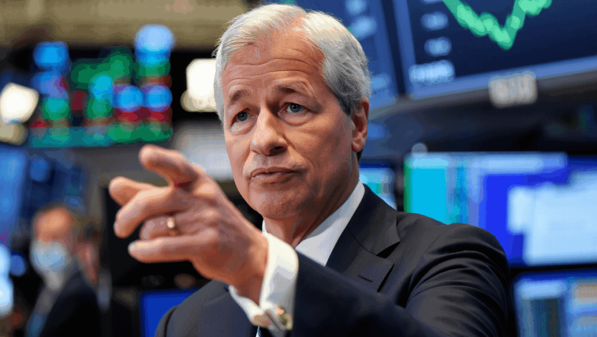 JPM stock soars to record highs with 30% 2025 gain, here's why analysts love the bank in 2026