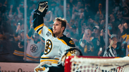 Bruins edge Mammoth 4-2 as Swayman stops surge, Pastrnak scores twice at TD Garden