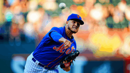 Devin Williams signs blockbuster 3-year, $51M deal with Mets, leaves Yankees for in-city rival