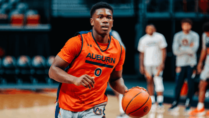 Chattanooga faces No. 21 Auburn in Holiday Hoopsgiving battle, Tigers look to rebound from Arizona loss
