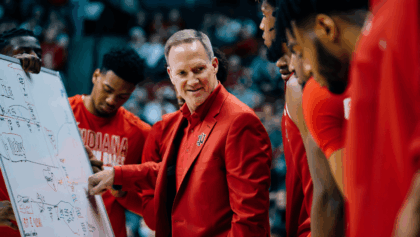 Indiana vs Kentucky tips off tonight at Rupp Arena, Hoosiers seek to bounce back in rivalry renewal