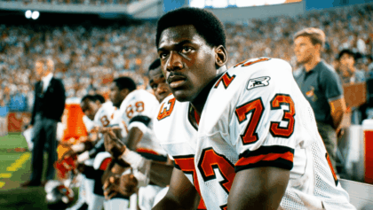 Buccaneers depth chart sees Michael Jordan return to left guard, Nick Jackson promoted for week 15