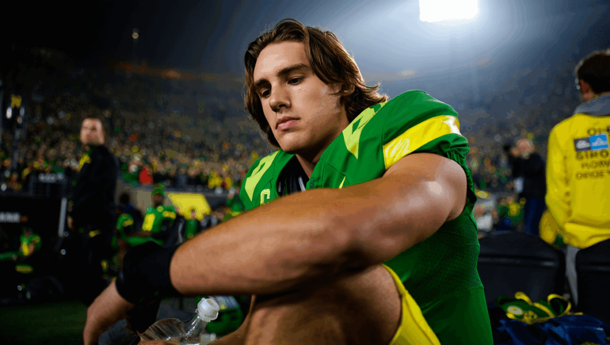 University of Oregon's Evan Stewart downgraded on eve of historic College Football Playoff opener vs James Madison