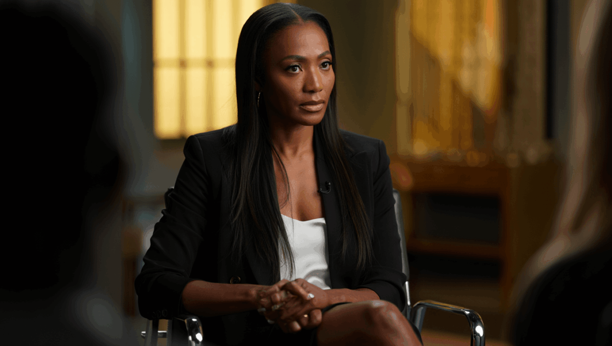 Aoki Lee Simmons' mom Kimora opens up about shocking age-gap relationship with 65-year-old restaurateur