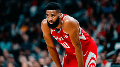 Jabari Smith Jr. posts double-double with 14 points, 10 rebounds in Rockets' tough 112-109 loss to Nuggets