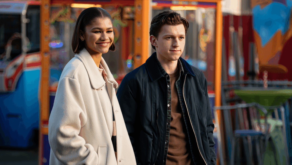 Zendaya sparks new pregnancy rumors after London outing with Tom Holland's family, but here's the truth