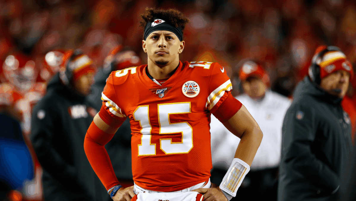 Kansas City Chiefs face Texans Sunday night with playoff hopes on the line in must-win showdown