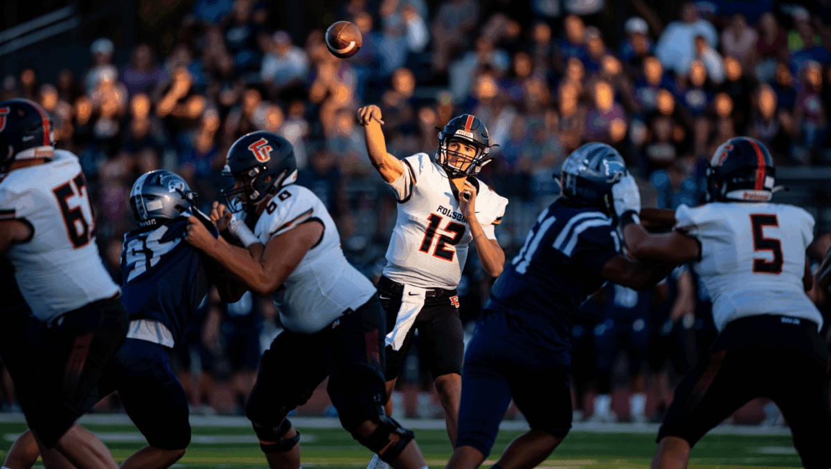 Folsom football battles Archbishop Riordan tonight in CIF NorCal 1-AA regional championship, undefeated Crusaders test Bulldogs on their home field