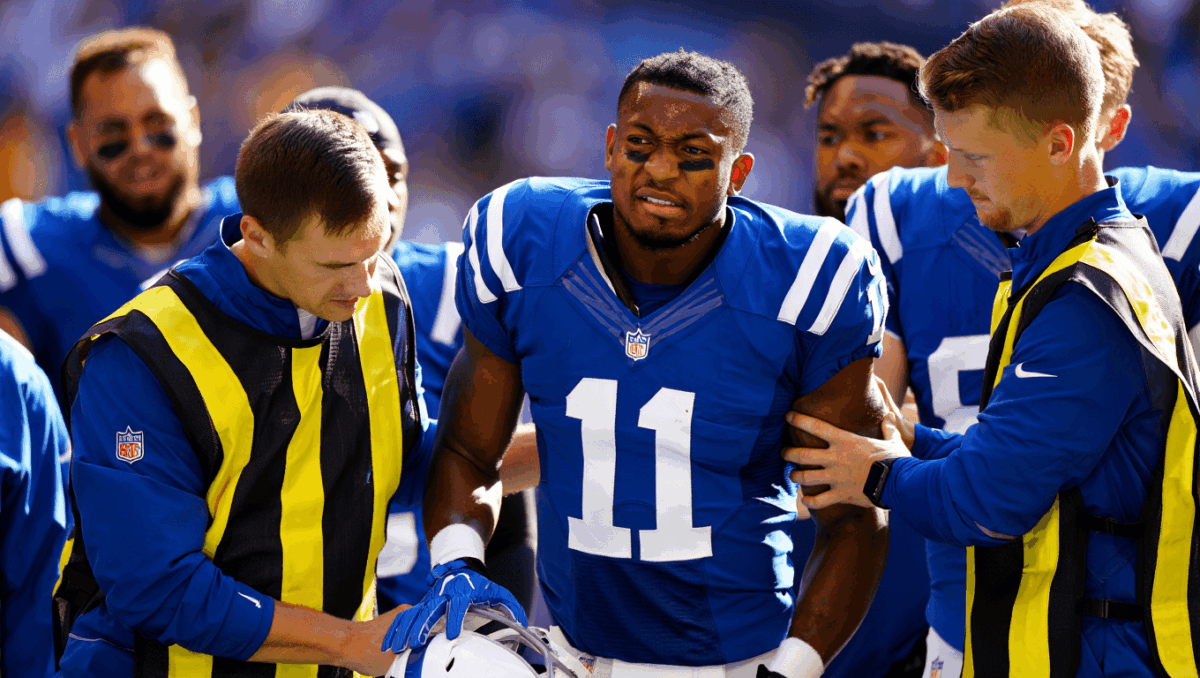 Michael Pittman Jr. exits with calf injury, questionable to return in Colts-Jaguars Week 17 matchup