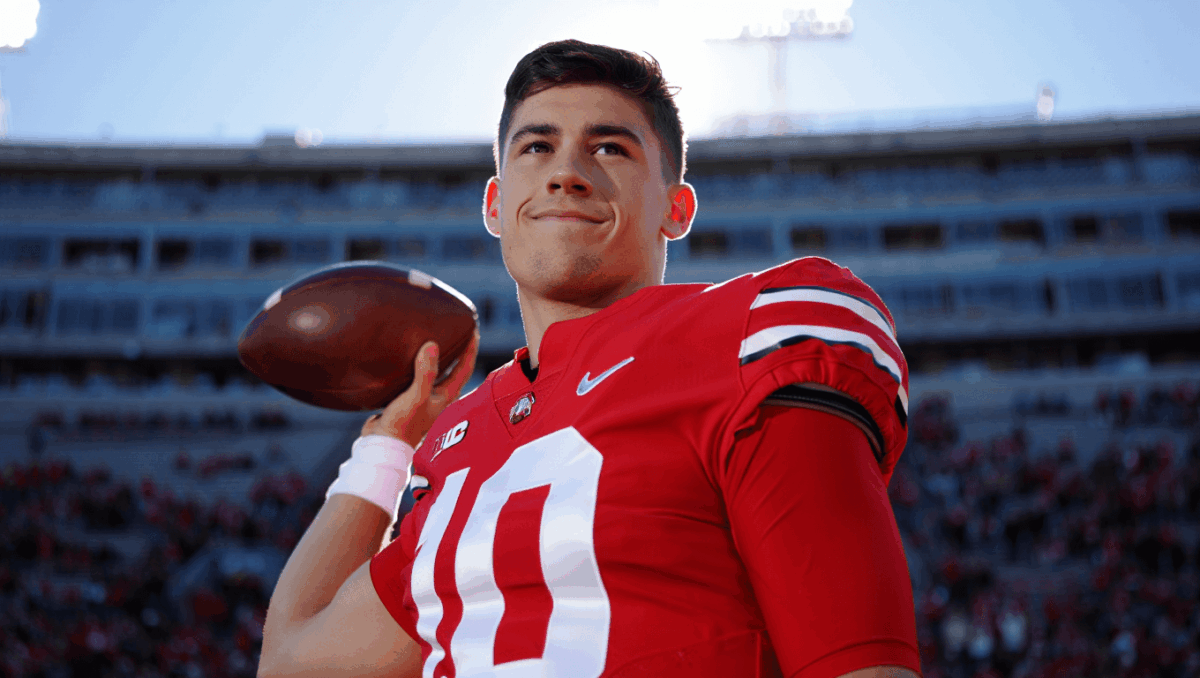 Julian Sayin's Big Ten Freshman award has everyone confused, here's why he's both a sophomore and a freshman