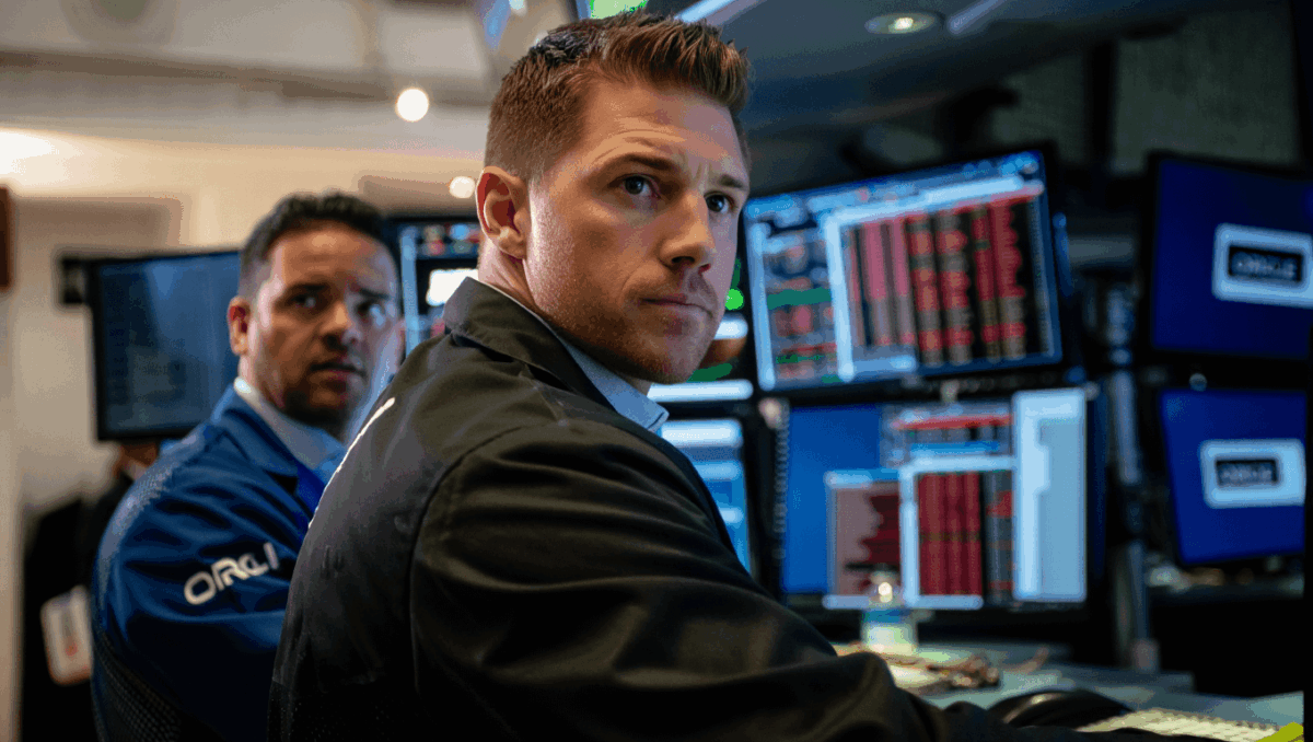 CNBC news: Oracle plunges 11% as AI spending fears roil markets after Fed cuts rates