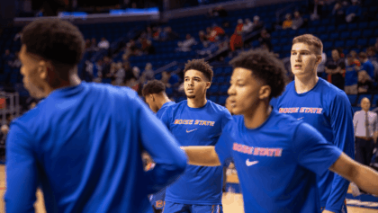 Boise State faces Saint Mary's in key matchup at Mountain America Center tonight