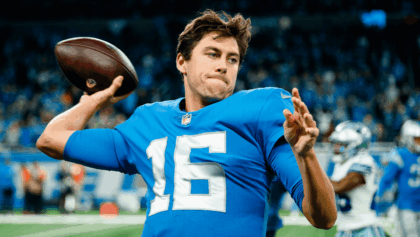 Lions vs Cowboys predictions: Experts back Detroit to extend winning form tonight in Thursday Night Football matchup