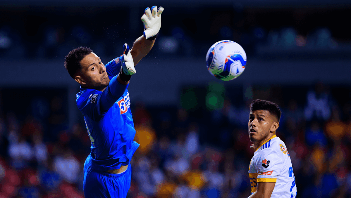 Cruz Azul faces Tigres tonight in Liga MX semifinal playoff clash at Estadio Azteca