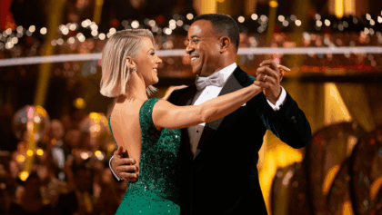 DWTS holiday special brings first-ever festive celebration to the ballroom tonight with Julianne Hough and Alfonso Ribeiro as hosts