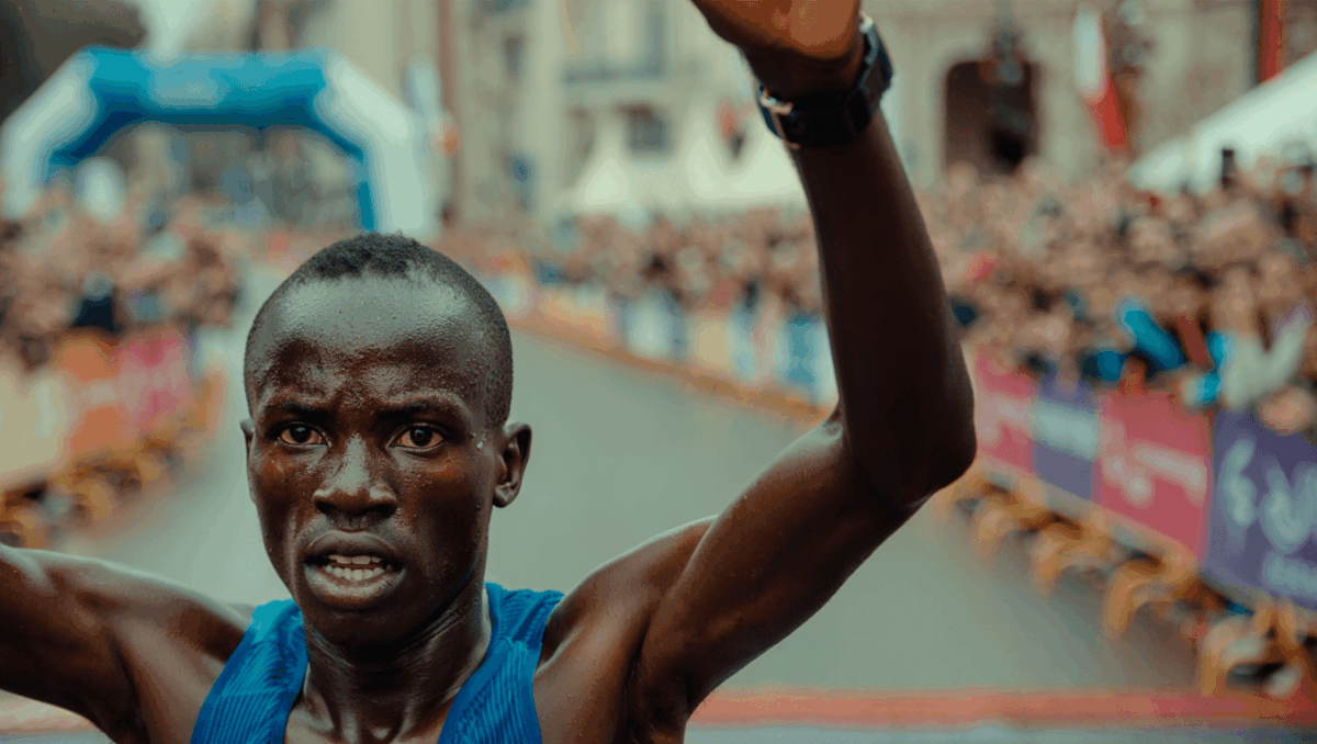 Valencia Marathon results: John Korir wins men's race in 2:02:24 as Joyciline Jepkosgei runs course record for women