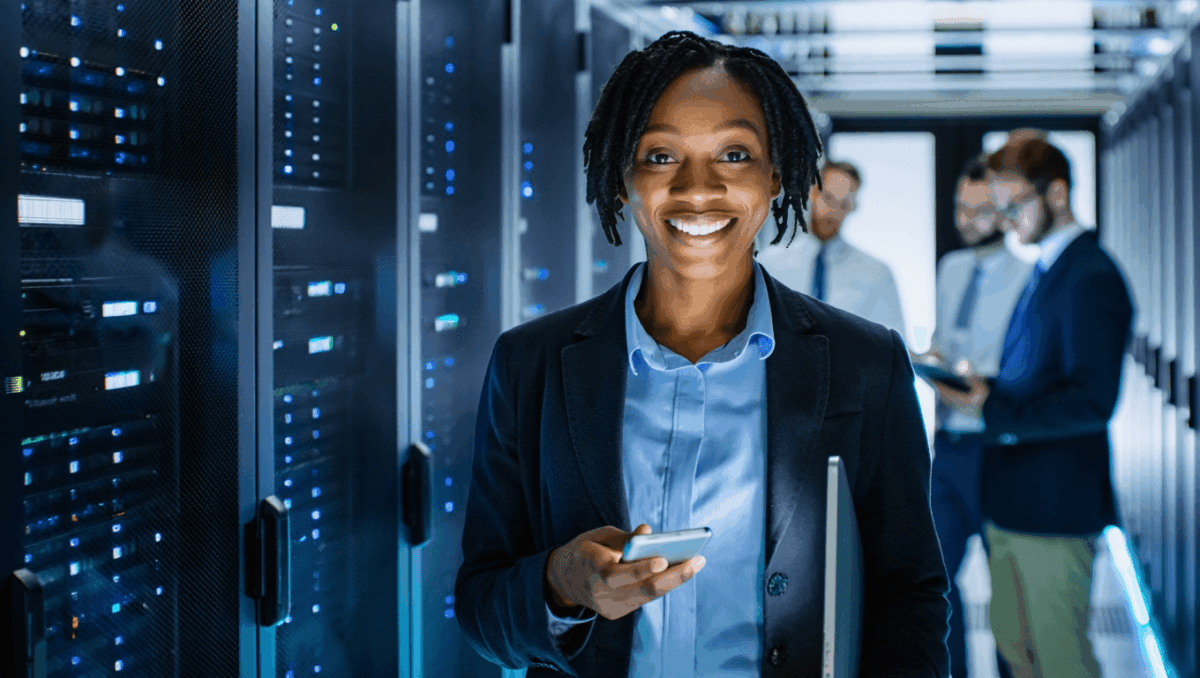 APLD stock soars 4x in 2025 as AI data center boom accelerates, up 22% in past week
