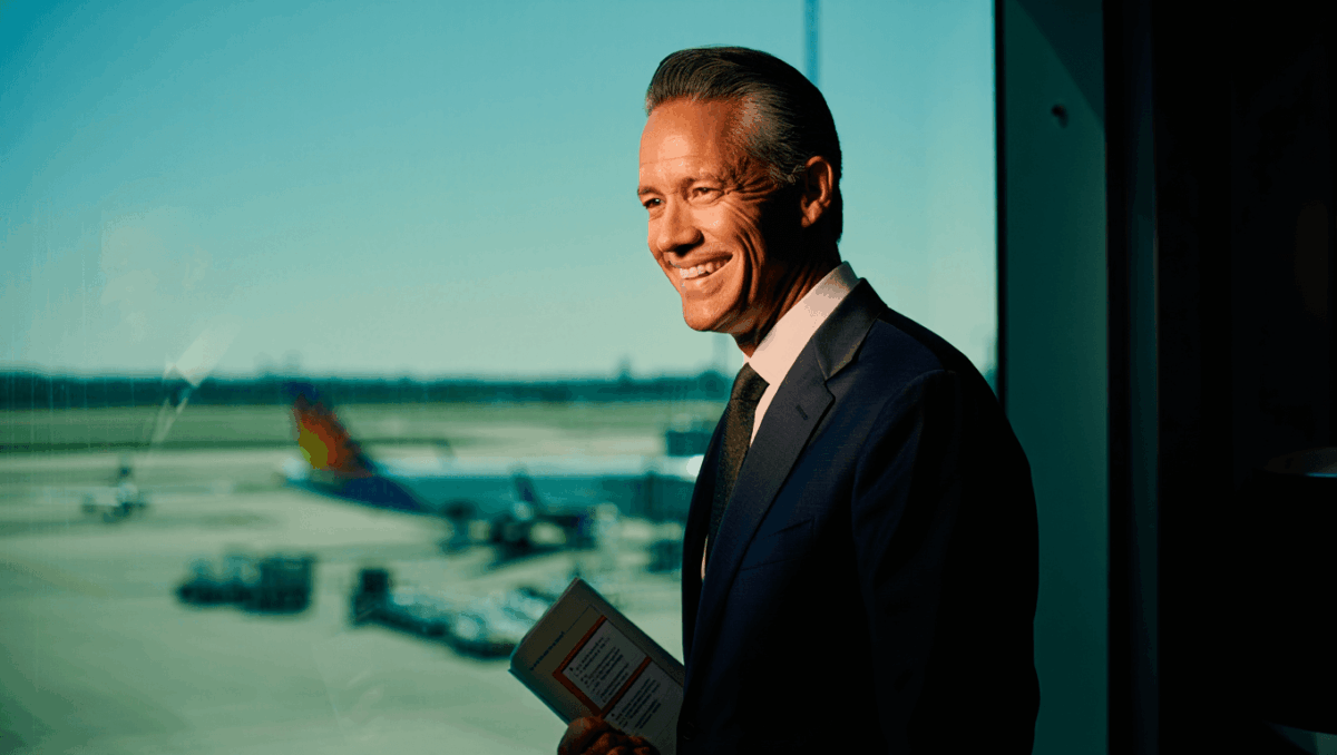 Allegiant Airlines soars to 52% gains in 6 months, raises 2025 profit guidance above $3.00 per share