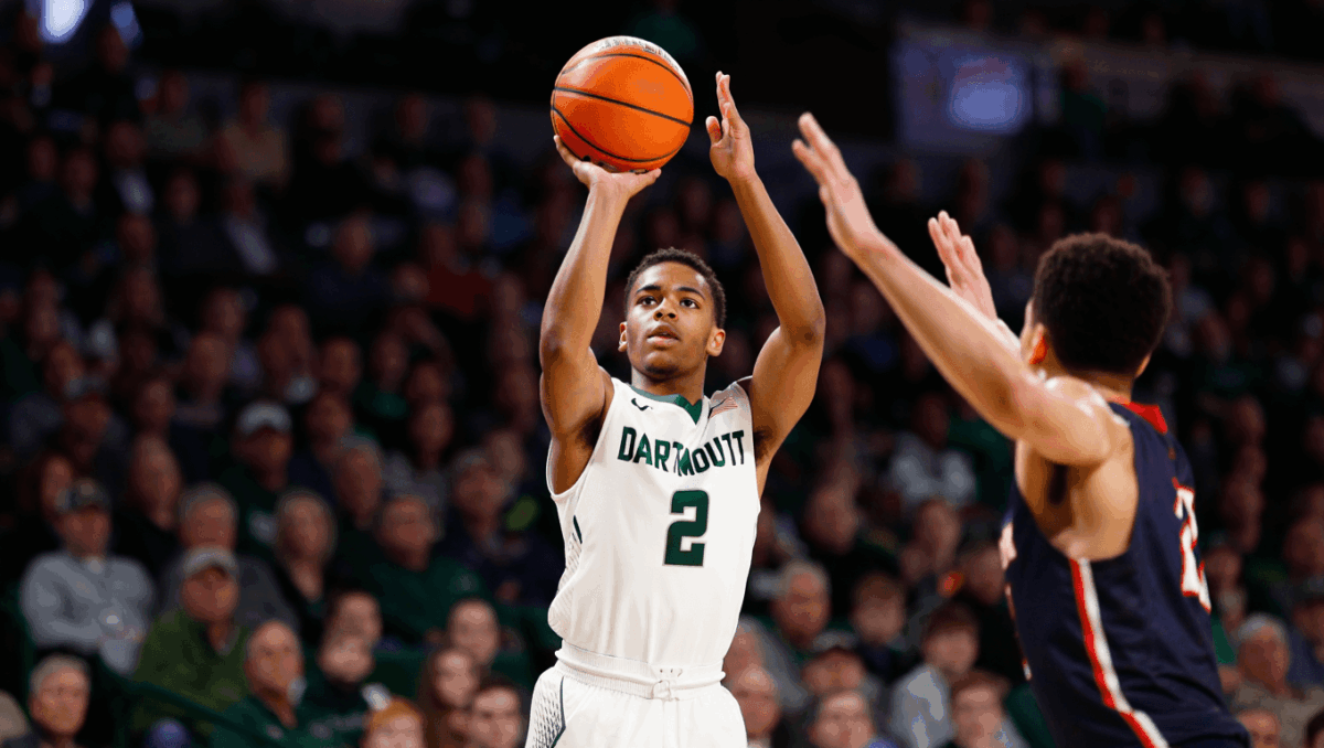 Holy Cross takes on Dartmouth in matchup as Crusaders look to improve home record tonight