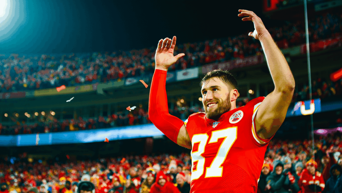 Pro Bowl 2026 rosters announced with Travis Kelce leading fan voting, Hall of Famers Rice and Young to coach at Moscone Center Feb 3