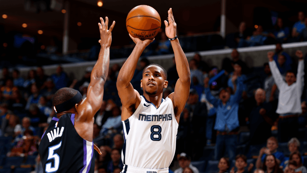 Jaren Jackson Jr. torches Clippers with 21 first-half points as Grizzlies lead 56-48