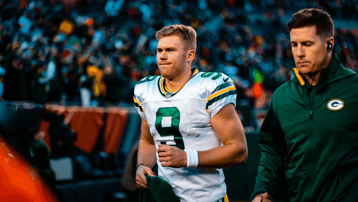 Christian Watson catches 2 in Packers loss, avoids major injury after third-quarter scare vs Bears