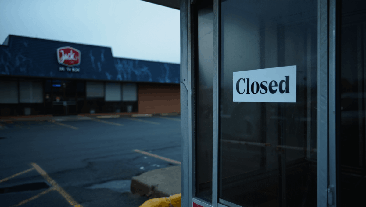 Jack in the Box closures accelerate: 72 stores already shut as chain fights to survive with massive 150-200 location shutdown by 2026