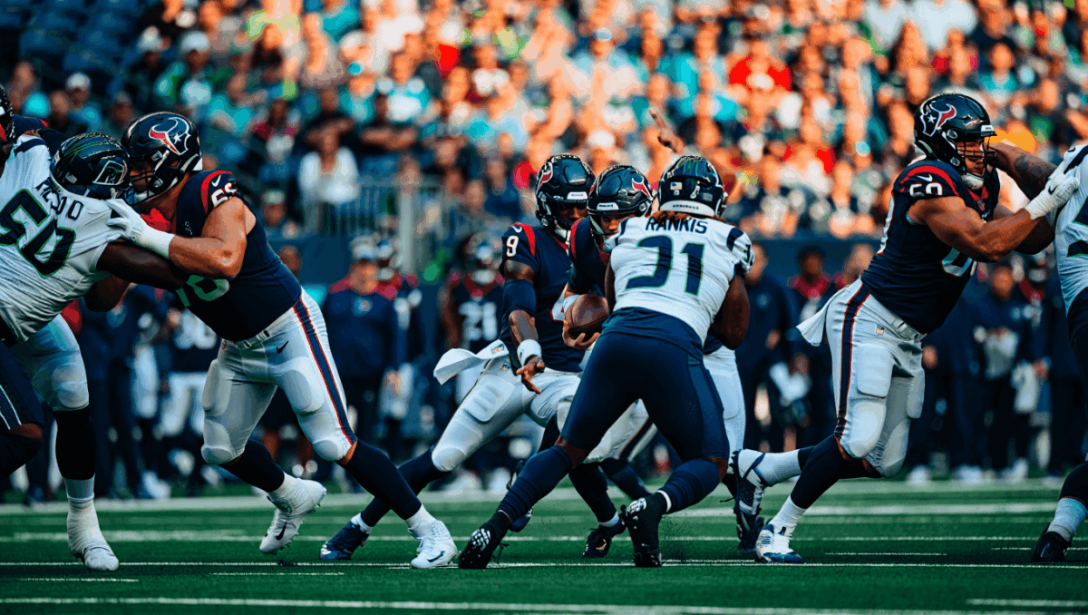 Week 15 defense rankings: Texans and Seahawks soar to top spots as playoffs heat up