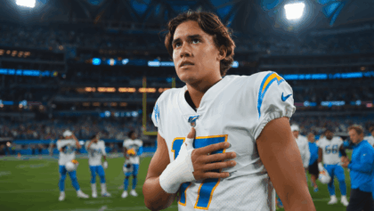 Justin Herbert faces Eagles tonight in must-win under lights at SoFi, left hand injury in doubt