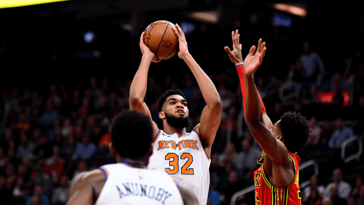 Knicks beat Hawks 121-105 behind Towns' 30 points, extend winning streak with dominant road victory