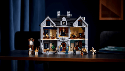 Stranger Things LEGO Creel House drops with 2,593 pieces and 13 iconic minifigures, coming January 1 for $299.99