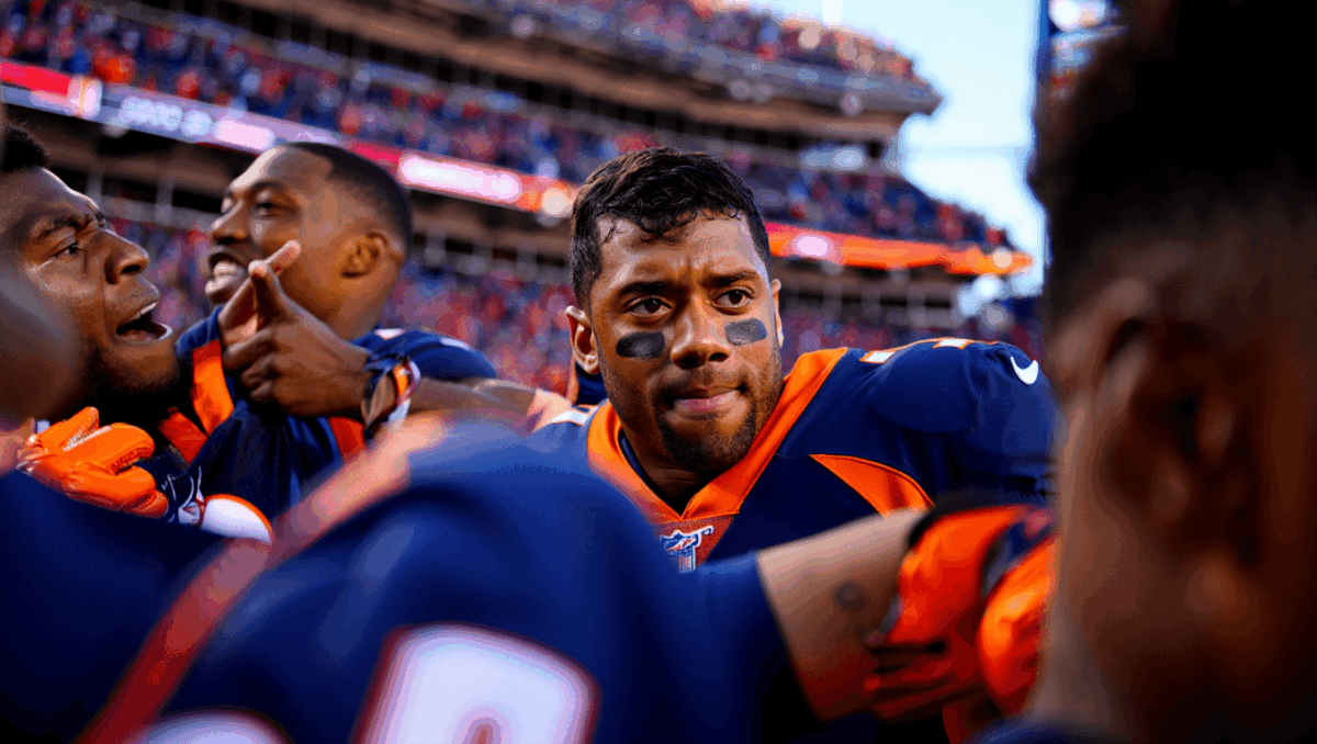NFL football playoff picture: Broncos edge closer to AFC's 1 seed while Seahawks hold NFC lead entering final week