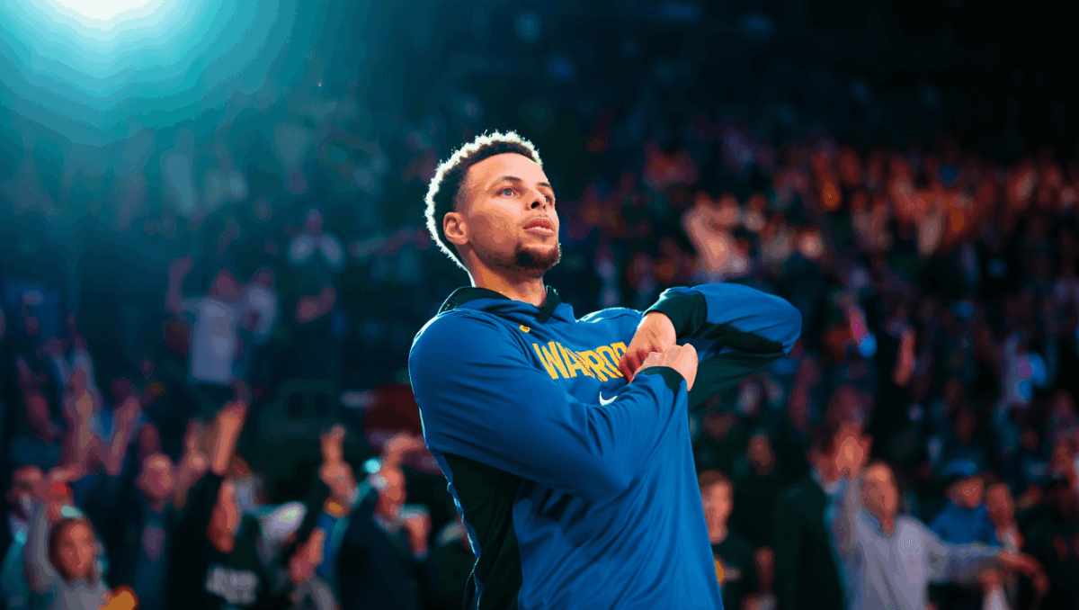 Warriors vs Suns clash tonight as red-hot Curry chases more magic after 48-point scorcher