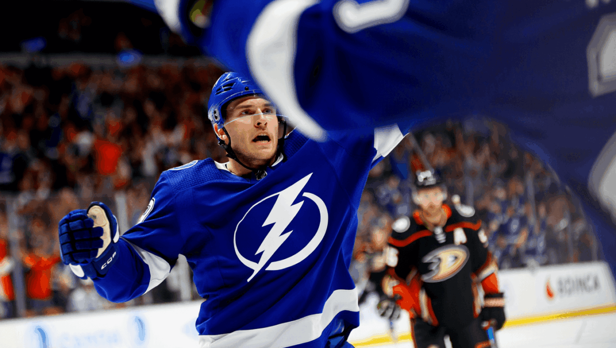 Lightning faces Ducks in New Year's Eve showdown at Honda Center tonight