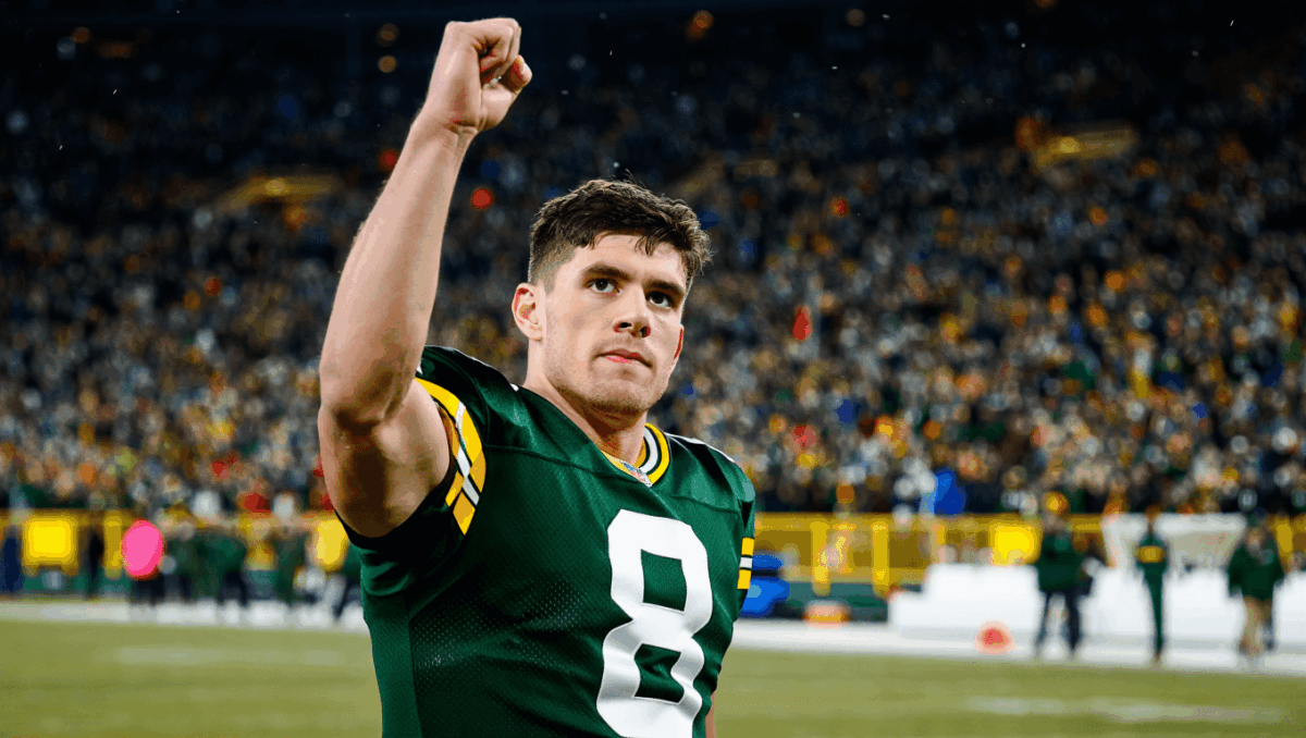 Packers game tonight faces Ravens in crucial Week 17 primetime showdown at Lambeau