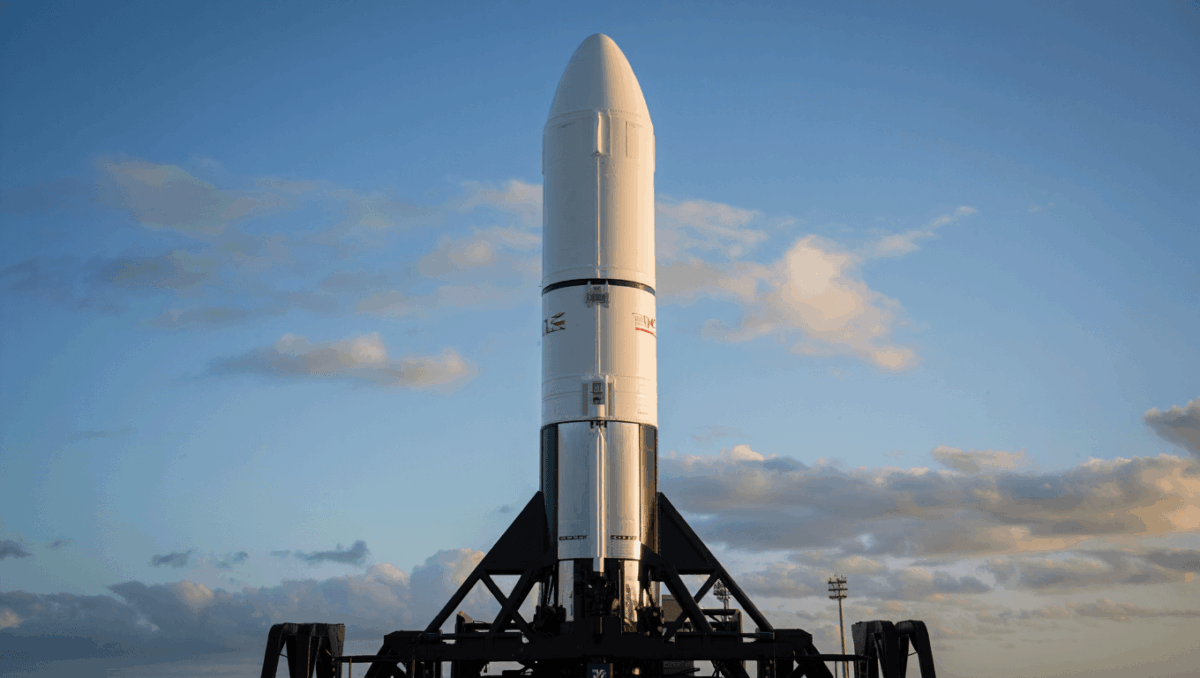 Rocket launch today: SpaceX Falcon 9 liftoff scheduled for this afternoon from Cape Canaveral with Starlink satellites
