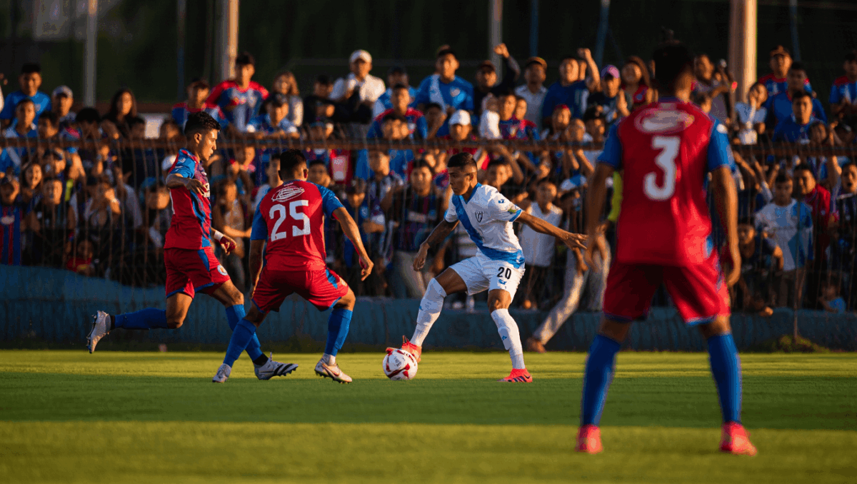 Achuapa faces Municipal tonight in Liga Guate playoff semifinal, winners advance to championship