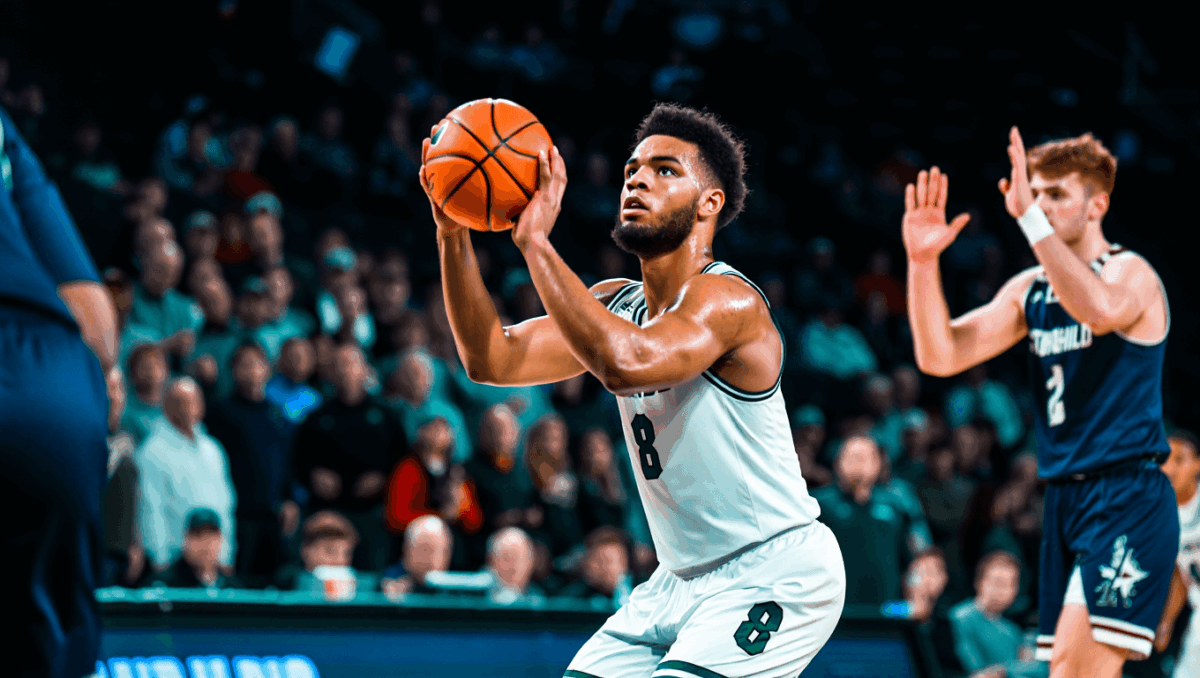 New Hampshire edges Stonehill 59-58 in thrilling America East showdown