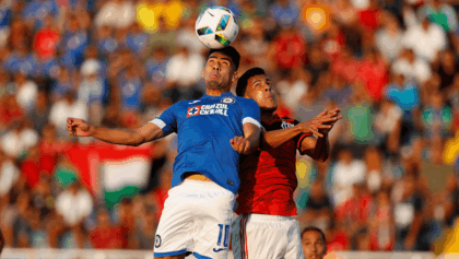 Cruz Azul vs Flamengo tied 1-1 at halftime in epic Derby of the Americas battle