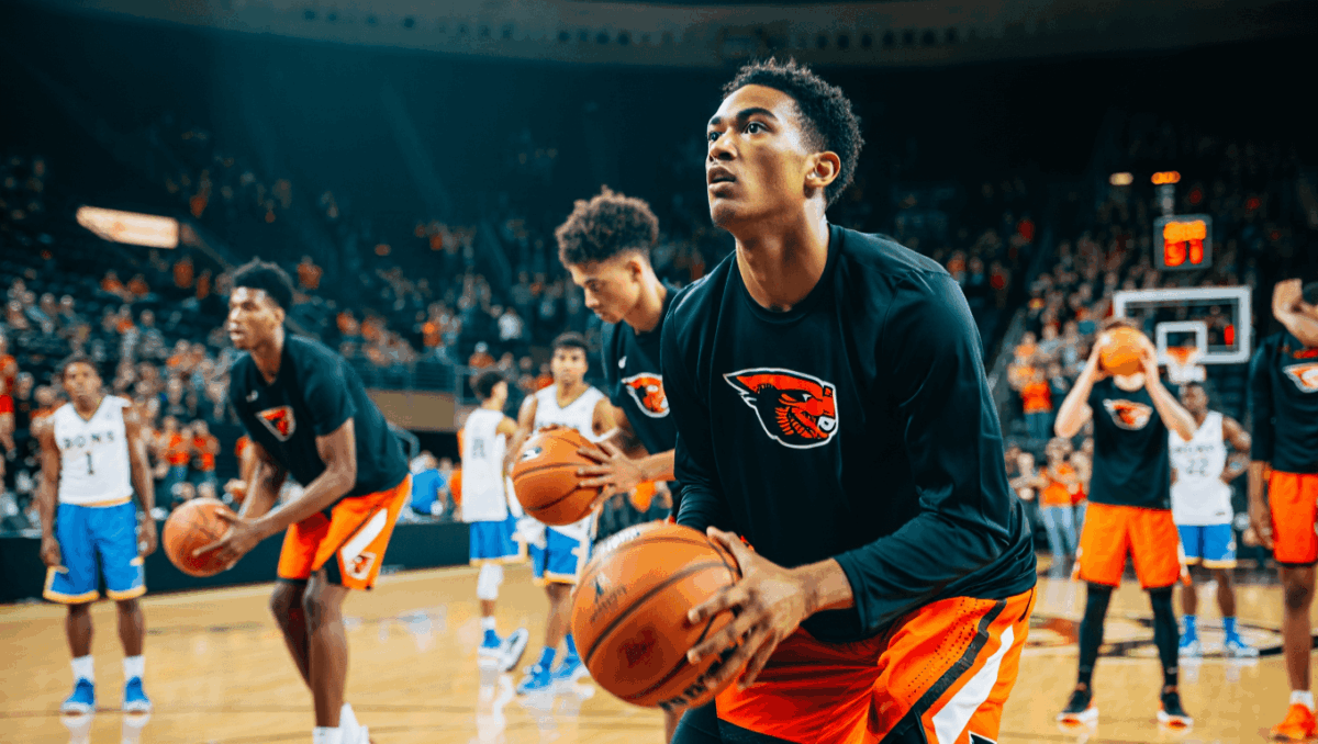 Oregon State basketball battles San Francisco in WCC conference play tonight at Gill Coliseum